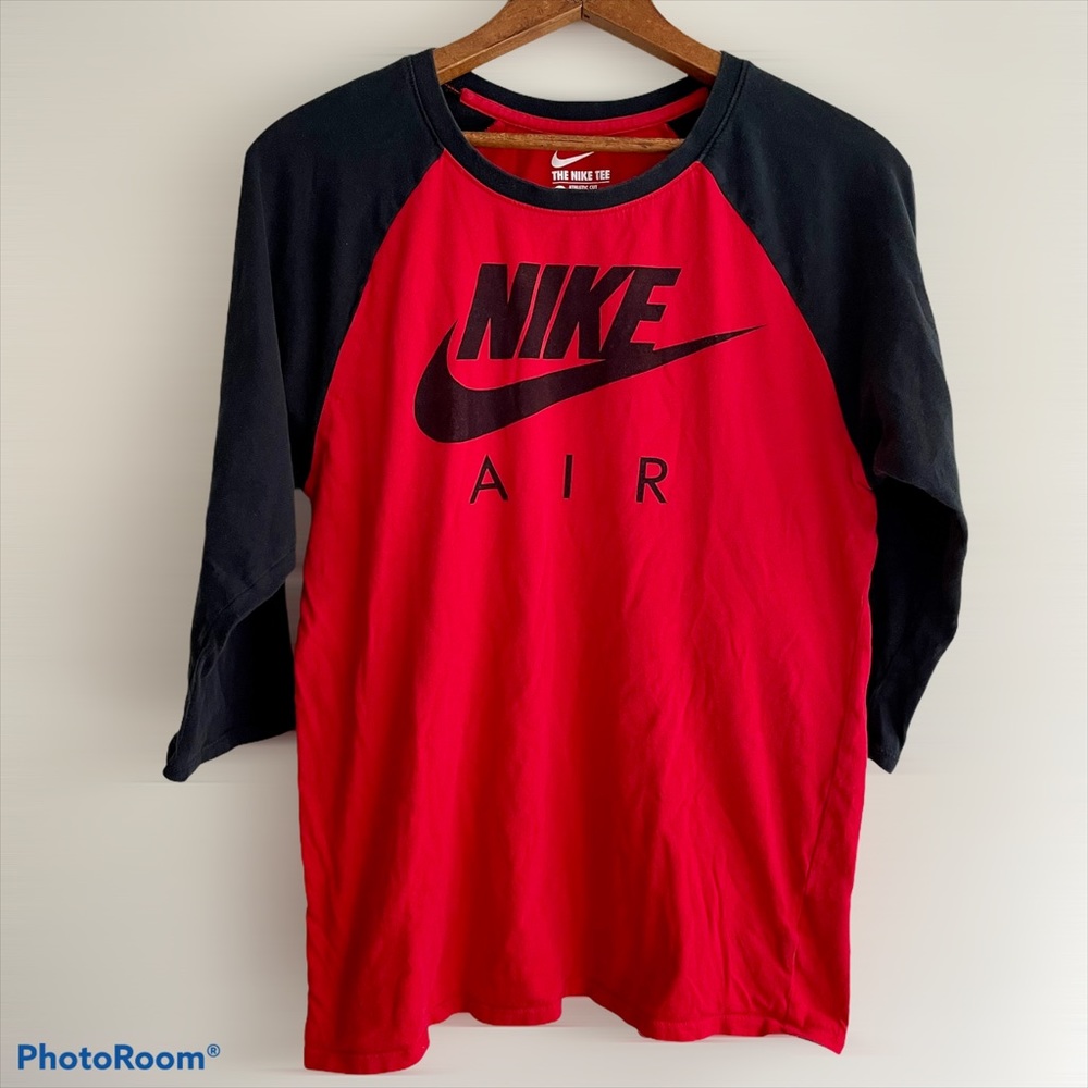 Nike air 3/4 sleeve shirt size small